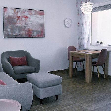 Apartman Bonbon Belisce ภายนอก รูปภาพ