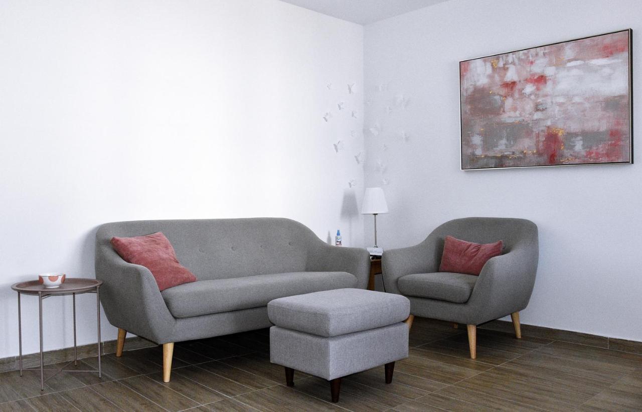 Apartman Bonbon Belisce ภายนอก รูปภาพ